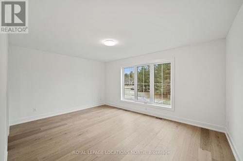 11 Locke Ave, Clearview, ON - Indoor Photo Showing Other Room