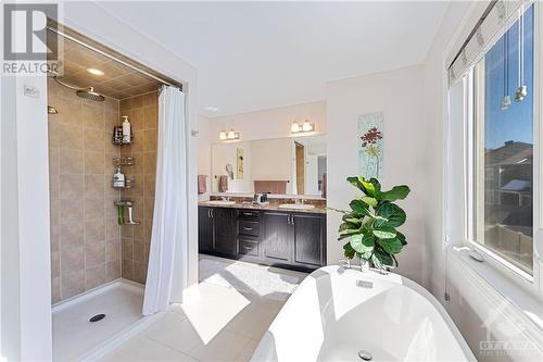 543 Arum Terrace, Ottawa, ON - Indoor Photo Showing Bathroom