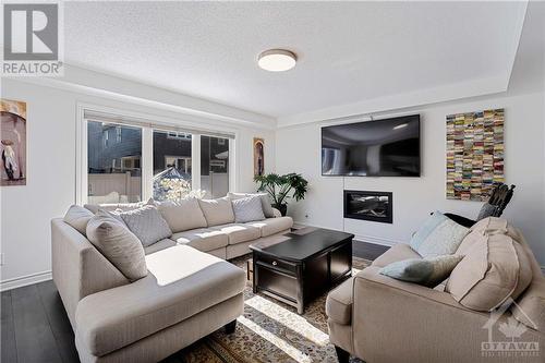 543 Arum Terrace, Ottawa, ON - Indoor Photo Showing Living Room With Fireplace