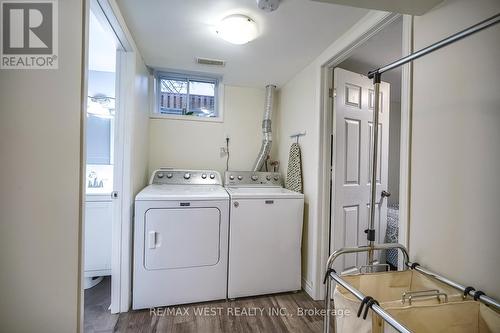 #10 -2185 Fairchild Blvd, Burlington, ON - Indoor Photo Showing Laundry Room