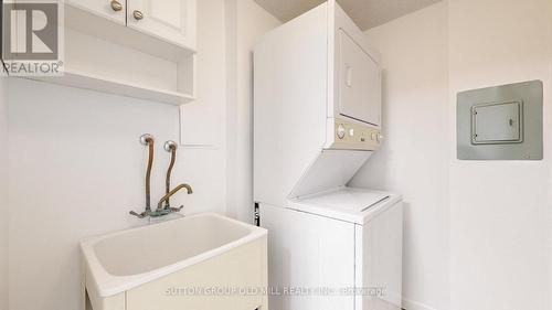 #506 -71 Front St E, Toronto, ON - Indoor Photo Showing Laundry Room