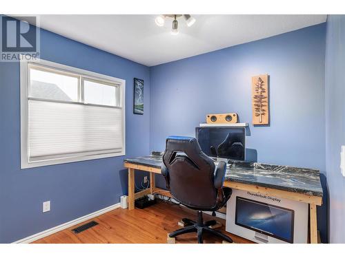 780 Coronation Avenue, Kelowna, BC - Indoor Photo Showing Office