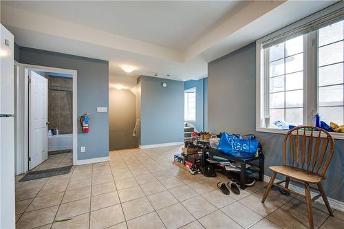 9 Chestnut Street E, St. Catharines, ON - Indoor Photo Showing Other Room