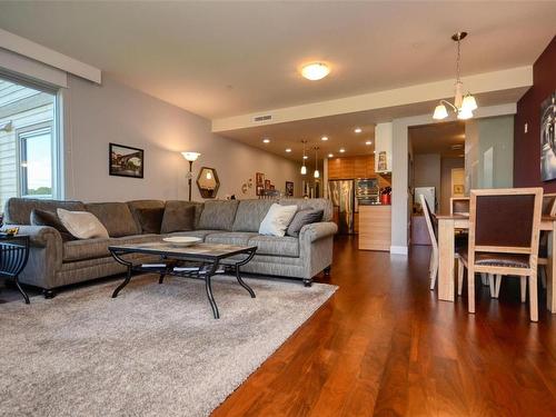 306-3223 Selleck Way, Colwood, BC - Indoor Photo Showing Living Room