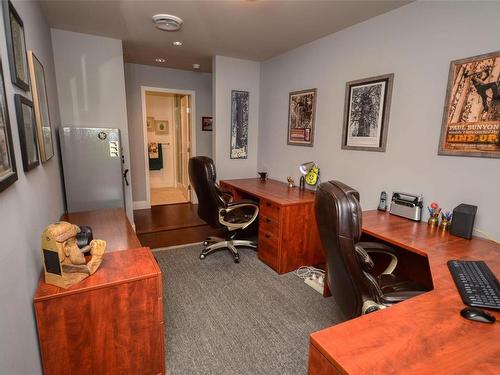 306-3223 Selleck Way, Colwood, BC - Indoor Photo Showing Office