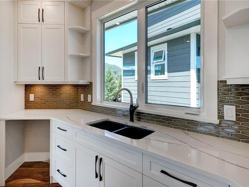 31-626 Farrell Rd, Ladysmith, BC - Indoor Photo Showing Kitchen With Double Sink