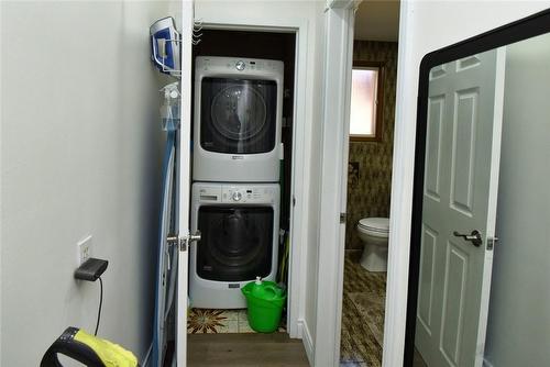 73 Summerlea Drive, Hamilton, ON - Indoor Photo Showing Laundry Room
