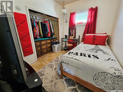 414 Reed Street, Morse, SK - Indoor Photo Showing Bedroom