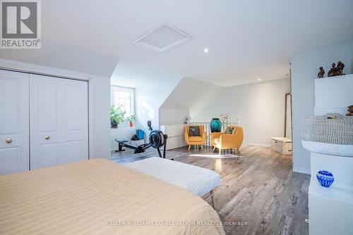 42 Wasaga Woods Circle, Wasaga Beach, ON - Indoor Photo Showing Bedroom