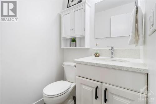 170 Rothesay Drive, Ottawa, ON - Indoor Photo Showing Bathroom