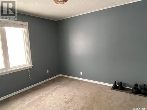 13 Logan Crescent E, Yorkton, SK - Indoor Photo Showing Other Room