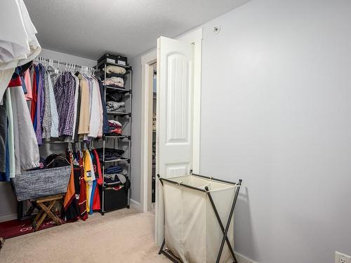 305-10529 Powley Court, Lake Country, BC - Indoor With Storage