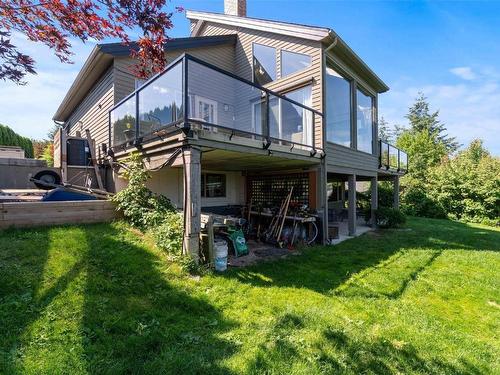 2221 Sunset Point, Blind Bay, BC - Outdoor With Deck Patio Veranda