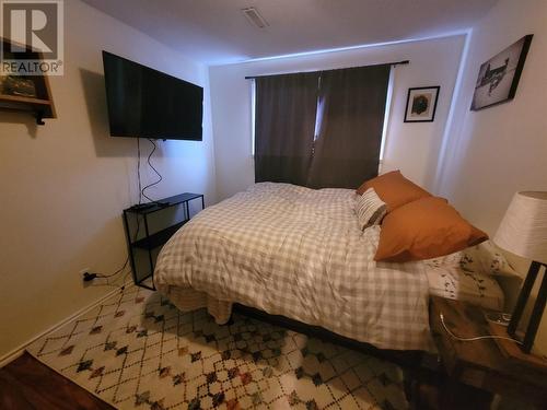4709 44 Street Ne, Chetwynd, BC - Indoor Photo Showing Bedroom