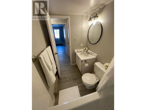216 Spieker Avenue Unit# 114, Tumbler Ridge, BC - Indoor Photo Showing Bathroom