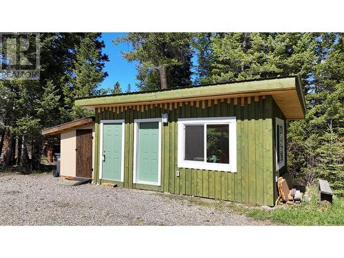 4977 Plateau Road, 108 Mile Ranch, BC - Outdoor With Exterior
