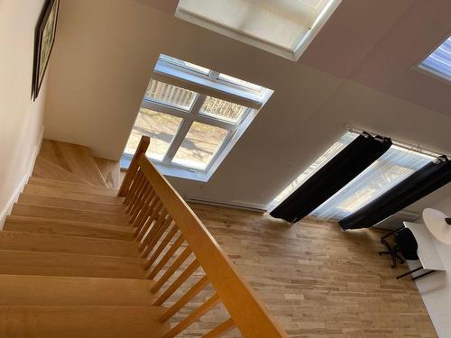 Staircase - 302-1645 Boul. Edouard-Laurin, Montréal (Saint-Laurent), QC - Indoor Photo Showing Other Room