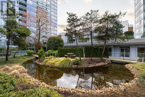 1050 Pacific Boulevard, Vancouver, BC 