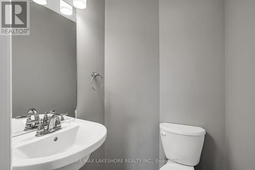 103 - 14 Meadow Creek Drive, Brighton, ON - Indoor Photo Showing Bathroom