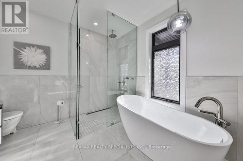 3232 20 Side Road, Milton, ON - Indoor Photo Showing Bathroom