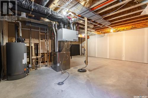 424 Snead Crescent, Warman, SK - Indoor Photo Showing Basement