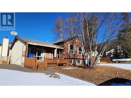 128 Red Willow Avenue, Tumbler Ridge, BC - Outdoor