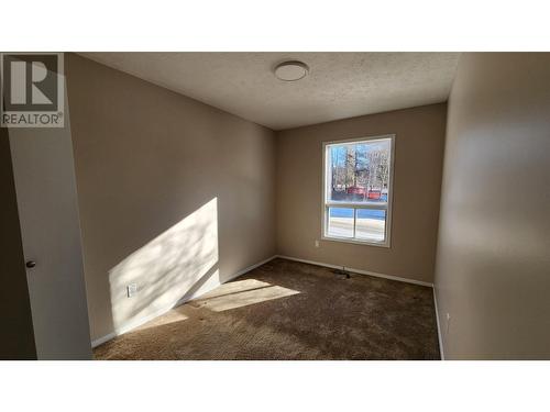 128 Red Willow Avenue, Tumbler Ridge, BC - Indoor Photo Showing Other Room