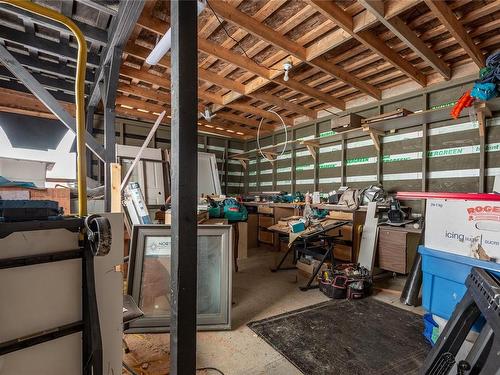 1396 West Rd, Quadra Island, BC - Indoor Photo Showing Basement