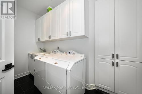 51 Ballantrae Rd, Whitchurch-Stouffville, ON - Indoor Photo Showing Laundry Room