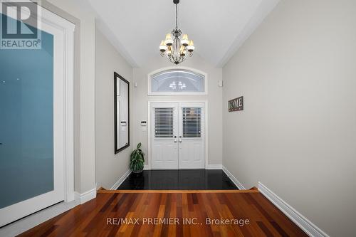 51 Ballantrae Rd, Whitchurch-Stouffville, ON - Indoor Photo Showing Other Room