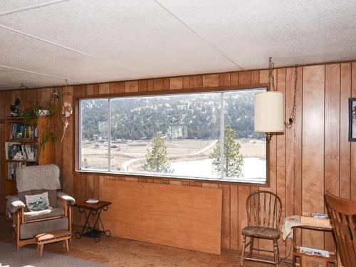 7520 West Subdivision Road, Clinton, BC - Indoor Photo Showing Other Room