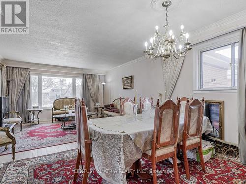 387 Crosby Avenue, Richmond Hill, ON - Indoor Photo Showing Dining Room