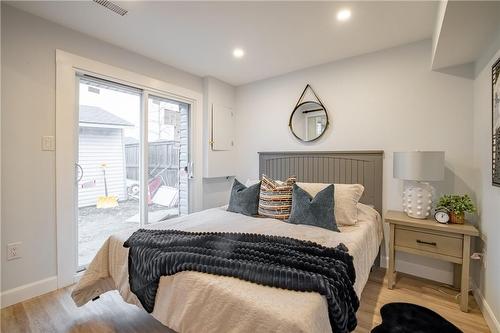 521 South Pelham Road, Dacre, ON - Indoor Photo Showing Bedroom