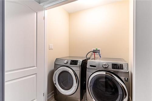 29 Basswood Crescent, Caledonia, ON - Indoor Photo Showing Laundry Room