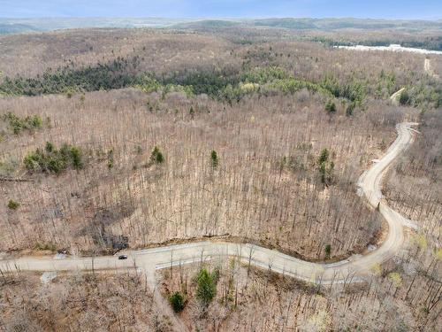 Overall view - Ch. Des Carouges, Val-Des-Monts, QC 