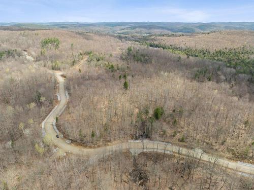 Overall view - Ch. Des Carouges, Val-Des-Monts, QC 