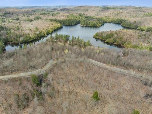 Overall view - Ch. Des Carouges, Val-Des-Monts, QC 