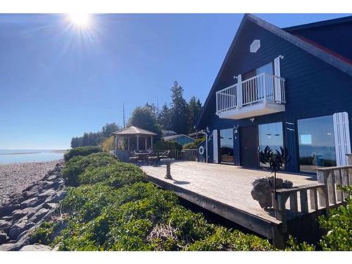 5945 Island Hwy West, Qualicum Beach, BC - Outdoor With Balcony