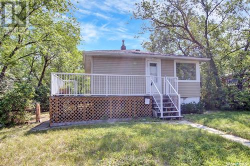 701 Montague Street, Regina, SK - Outdoor With Deck Patio Veranda