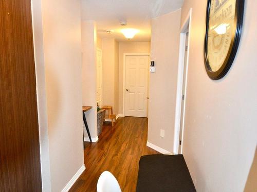 Hall - 301-350 Rue Sylvio-Mantha, Vaudreuil-Dorion, QC - Indoor Photo Showing Other Room