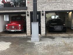 Garage - 