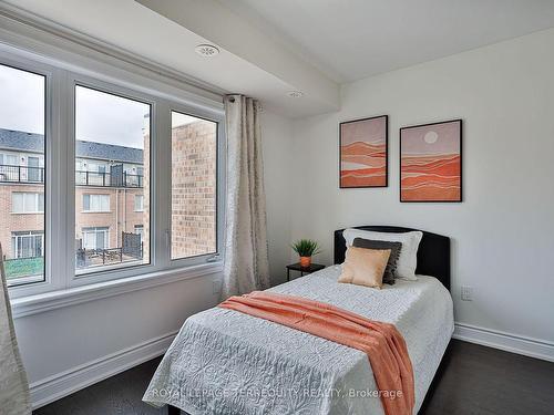 67 Edward Norton Cres, Toronto, ON - Indoor Photo Showing Bedroom