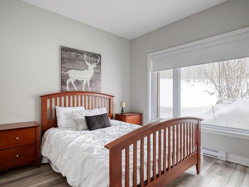 Bedroom - 190 Ch. Du Golf, Saint-Jean-De-Matha, QC - Indoor Photo Showing Bedroom