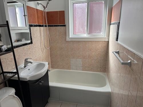 Salle de bains - 3200 Av. Barclay, Montréal (Côte-Des-Neiges/Notre-Dame-De-Grâce), QC - Indoor Photo Showing Bathroom