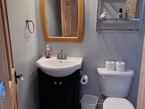 52 Steedman Drive, Marathon, ON - Indoor Photo Showing Bathroom