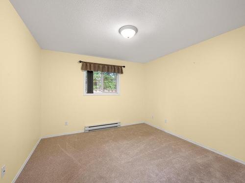 105-675 Aspen Rd, Comox, BC - Indoor Photo Showing Other Room