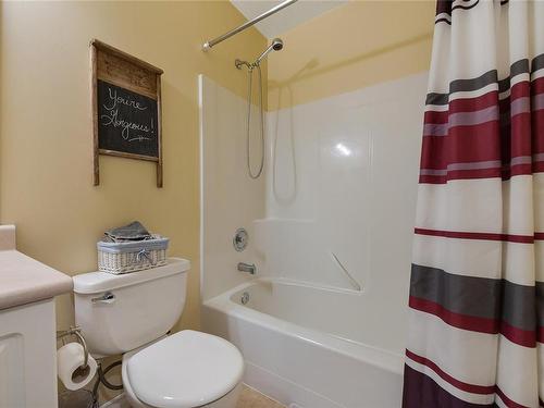 3614 Watson Ave, Cobble Hill, BC - Indoor Photo Showing Bathroom