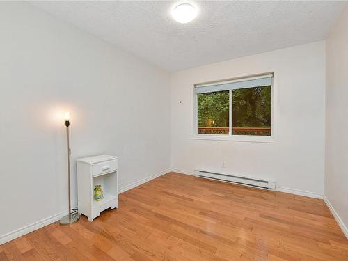 3614 Watson Ave, Cobble Hill, BC - Indoor Photo Showing Other Room