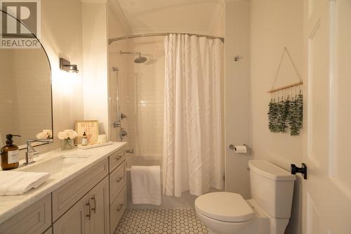 35 Cherry Lane, Conception Bay South, NL - Indoor Photo Showing Bathroom