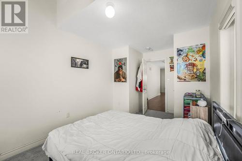 1223 Jim Brewster Circle, Oshawa, ON - Indoor Photo Showing Bedroom